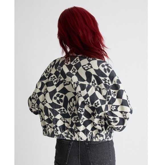 0055 PacSun Warped Floral Cropped Jacket sz M - Picture 4 of 6